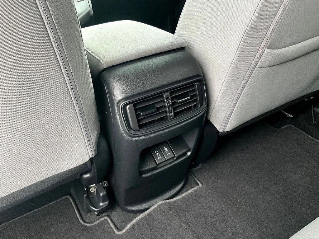 Used 2021 Silver Honda EX image 11