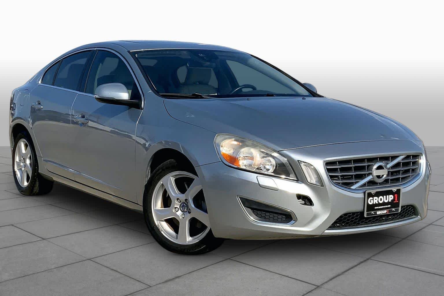 Used 2013 Volvo S60 T5 Premier with VIN YV1612FS9D2200326 for sale in Denton, TX