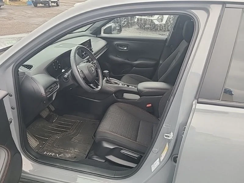 Used 2024 Gray Honda Sport image 13
