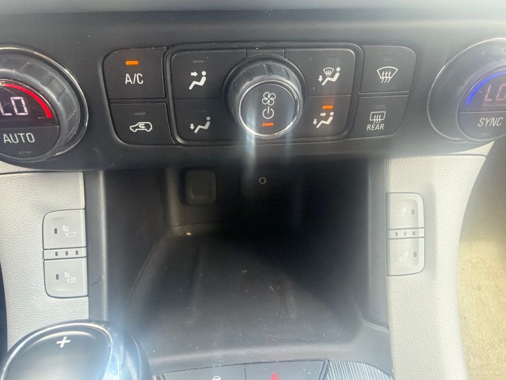 Used 2019 Gray GMC SLT-1 image 25