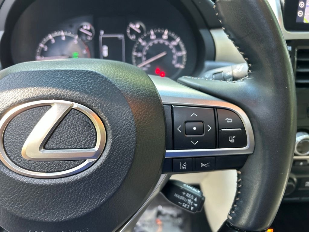 Used 2023 Black Lexus 460 image 23