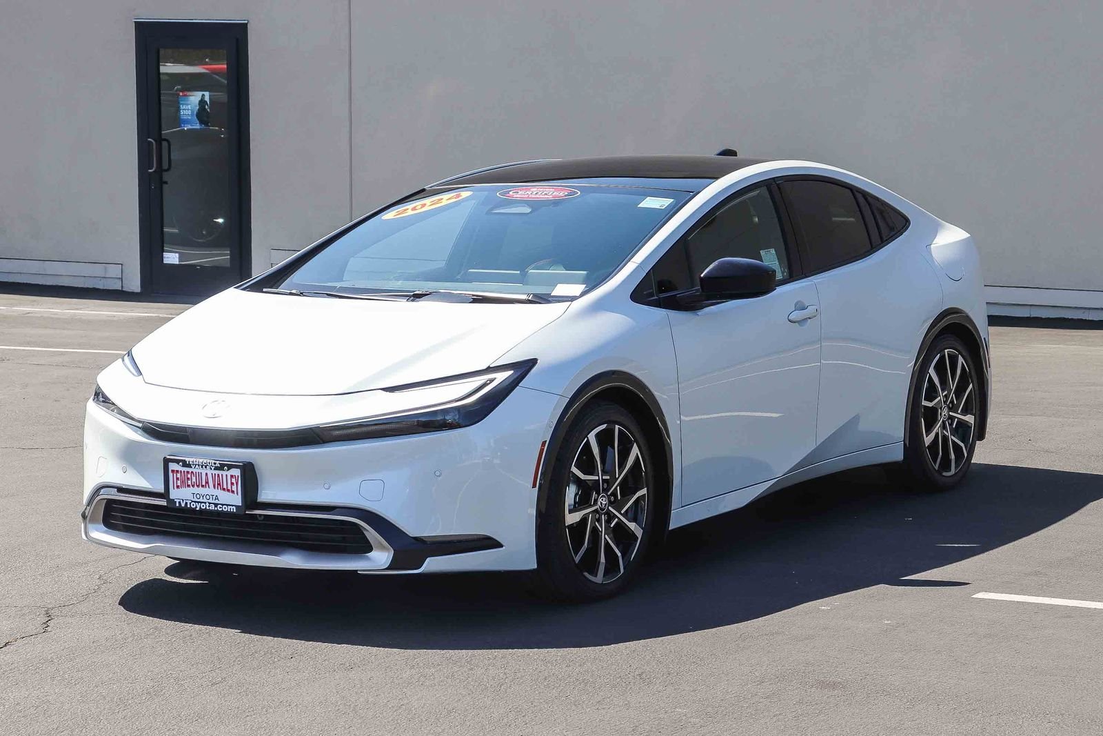 Certified Used 2024 Pearl Toyota XSE Premium image 3