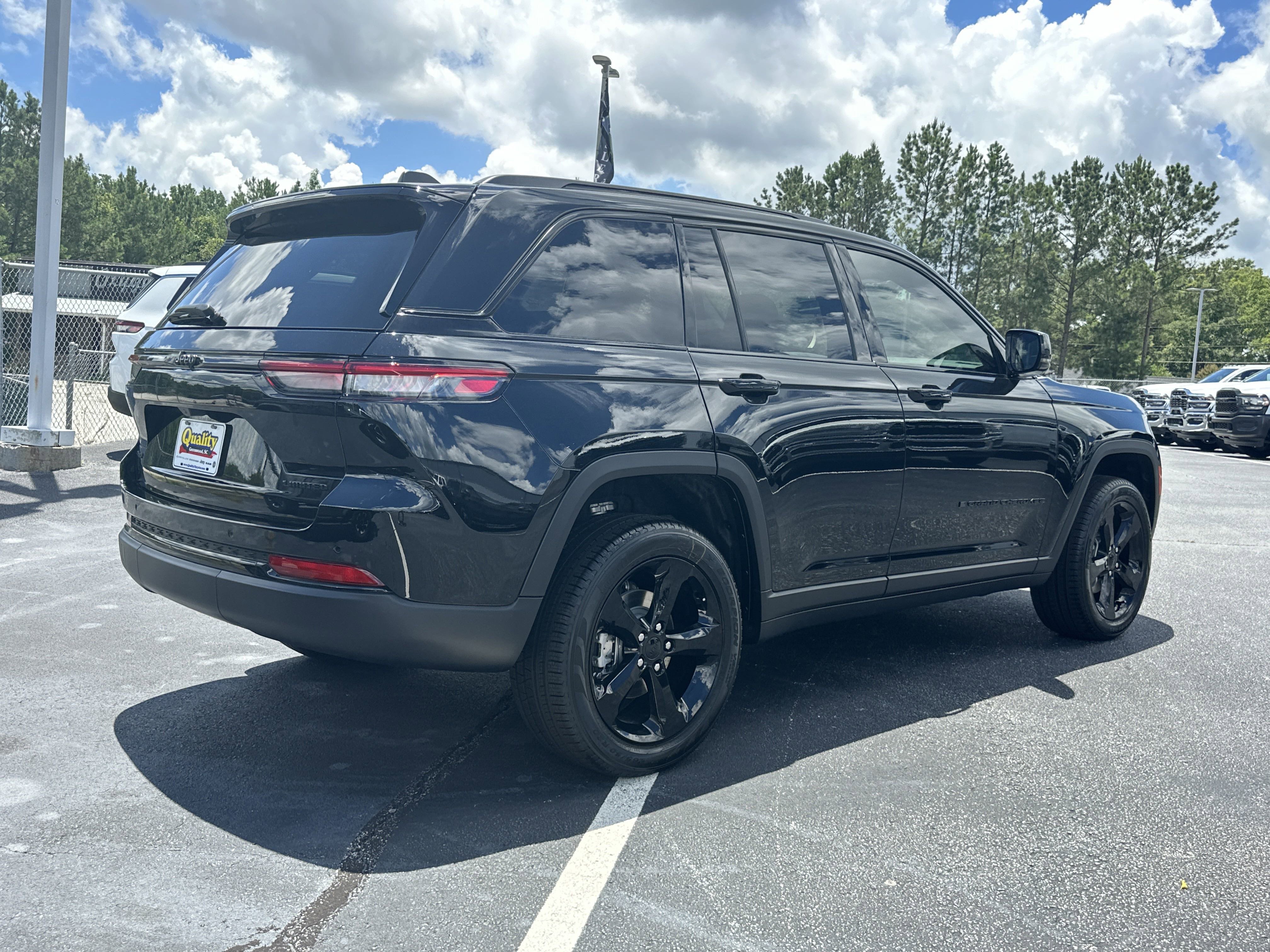 2025 Jeep Grand Cherokee Limited - Photo 8