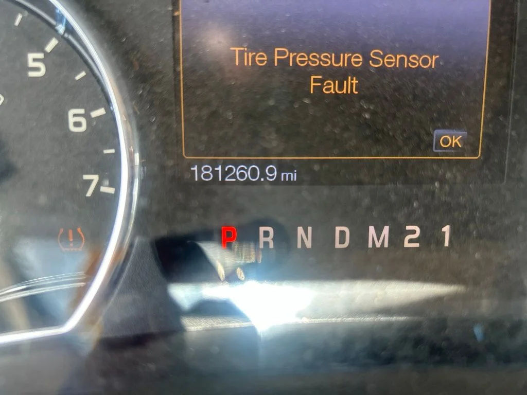 Used 2012 Gold Ford King Ranch image 19