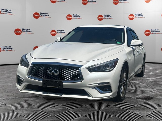 2023 INFINITI Q50 LUXE