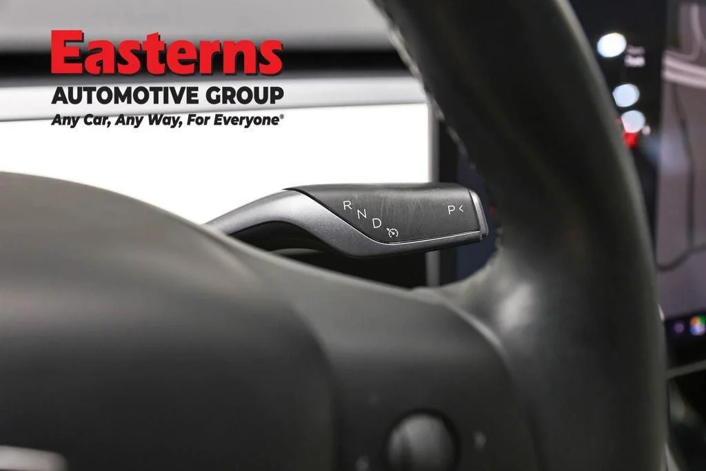 Used 2018 Red Tesla Long Range image 14