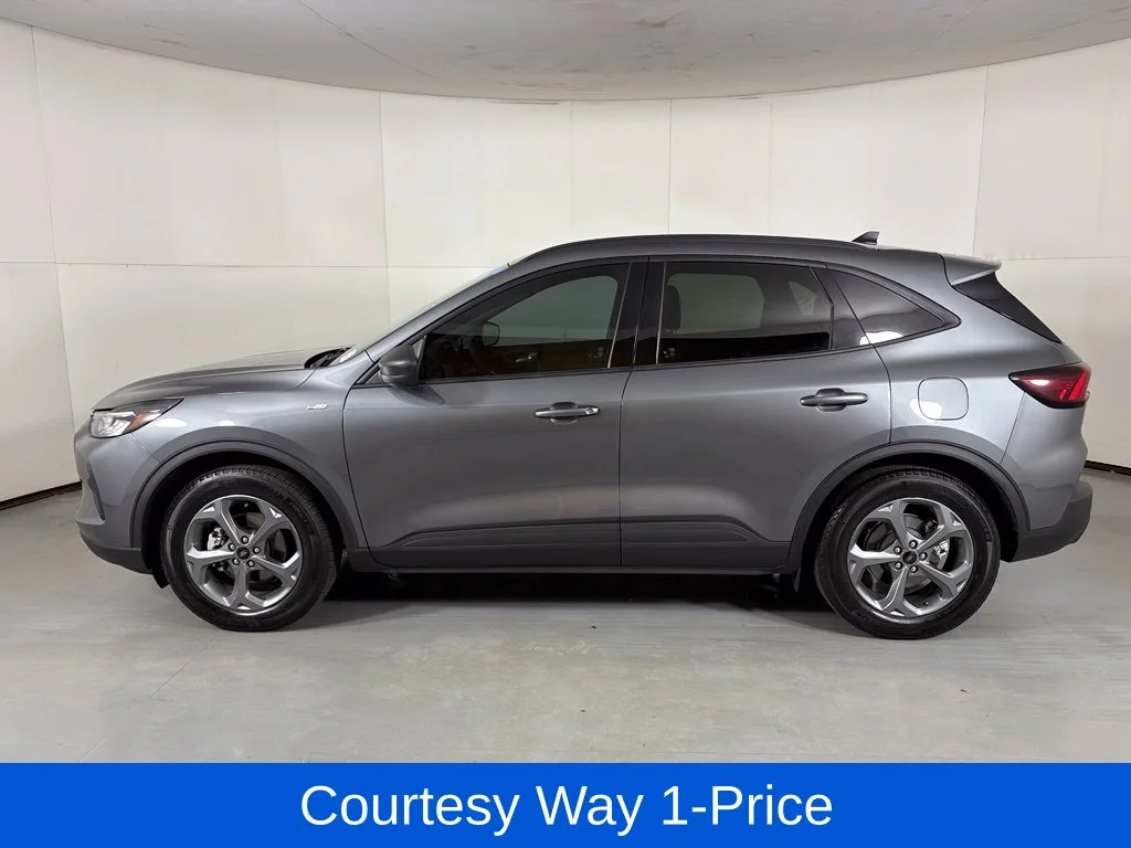 Used 2026 Gray Ford ST-Line image 6