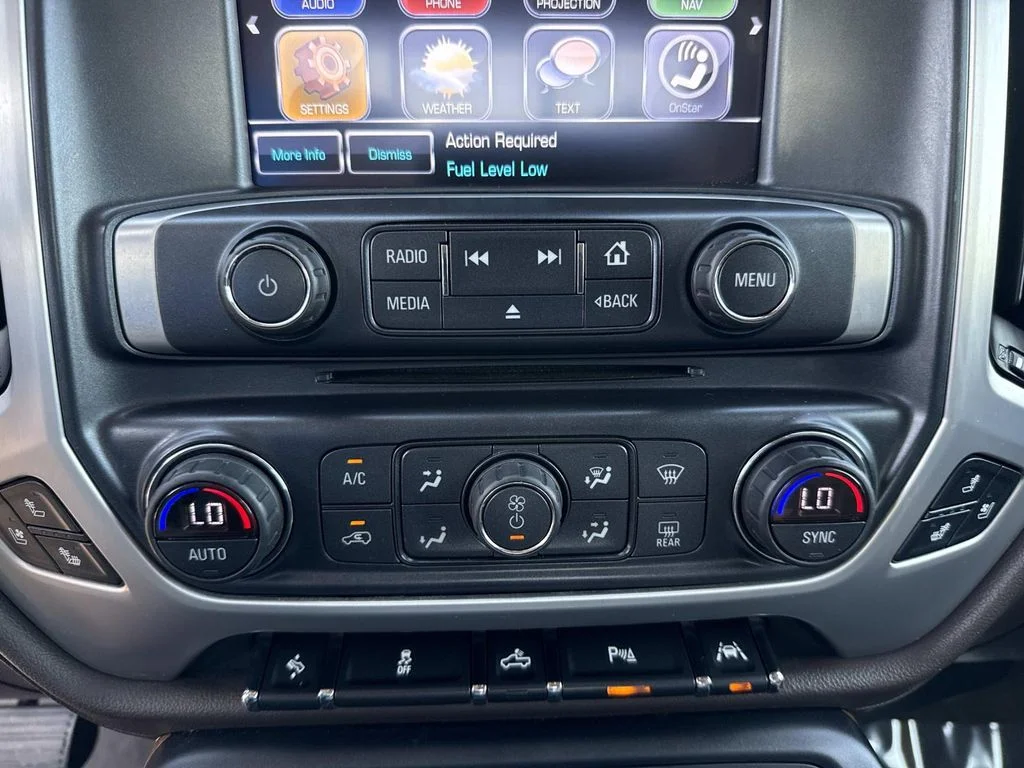 Used 2018 Red GMC SLT image 33