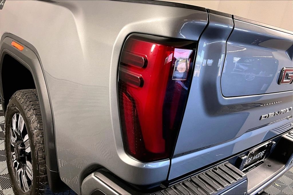Used 2024 Silver GMC Denali image 23