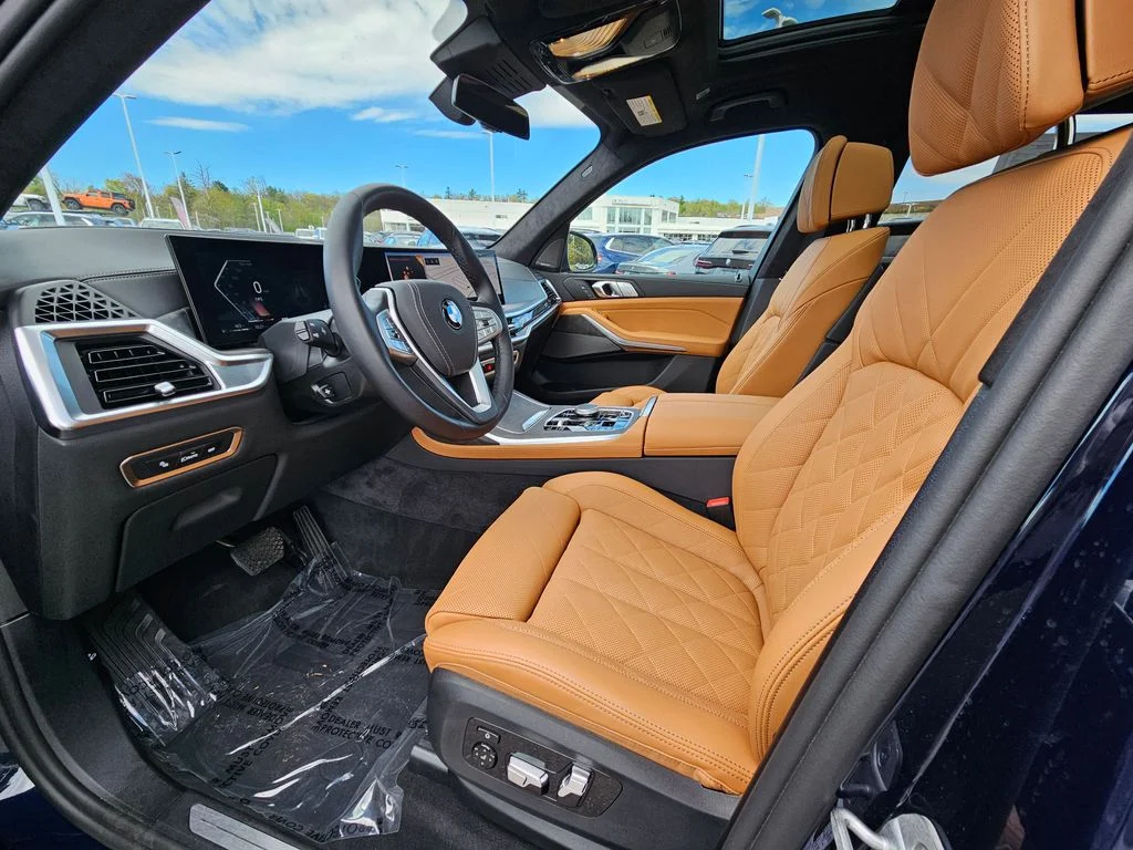 Certified Used 2026 Blue BMW xDrive40i image 14