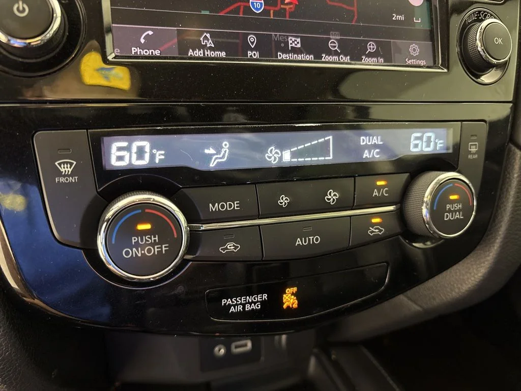 Used 2019 Magnetic Black Pearl Nissan SL image 40