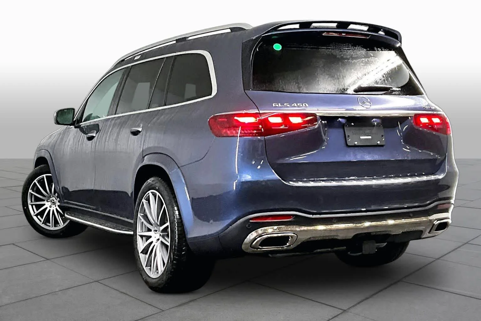 New 2026 Twilight Blue Metallic Mercedes-Benz GLS 450 image 4