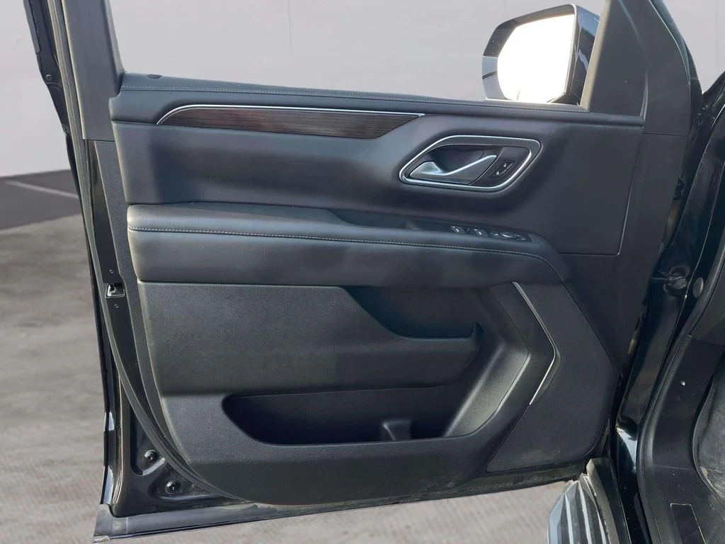 Used 2022 Onyx Black GMC SLE image 21