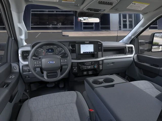 2025 Ford F-550 Super Duty Chassis Cab XL - Photo 9
