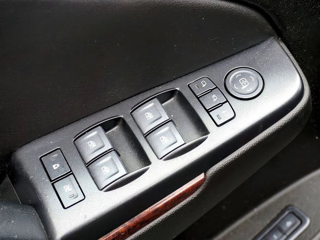 2020 GMC Yukon XL SLT - Photo 23