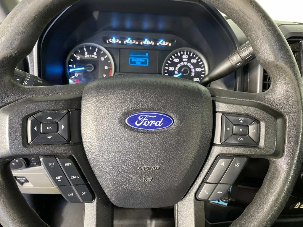 Used 2019 Gray Ford XLT image 13