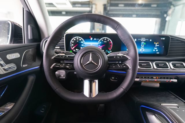 New 2026 Polar White Mercedes-Benz GLS 450 image 55