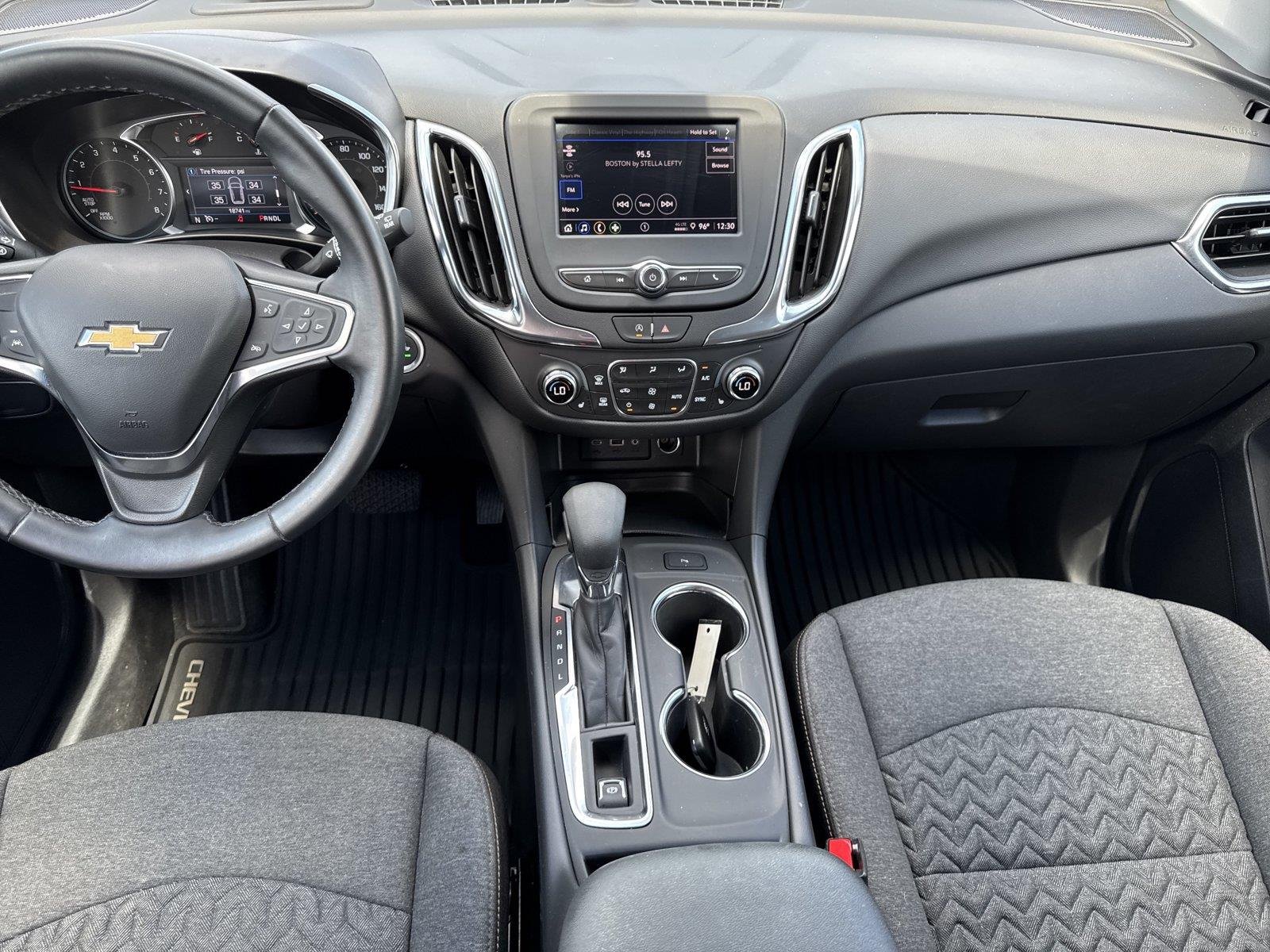 Used 2024 Summit White Chevrolet LT image 15