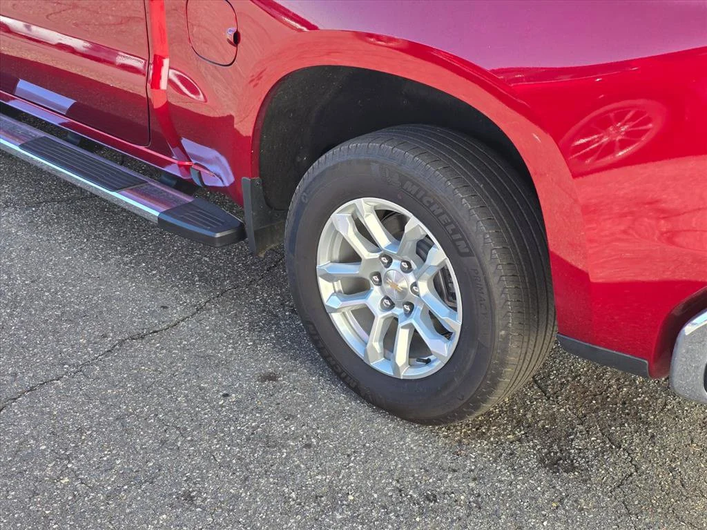 Used 2023 Red Chevrolet LT image 19