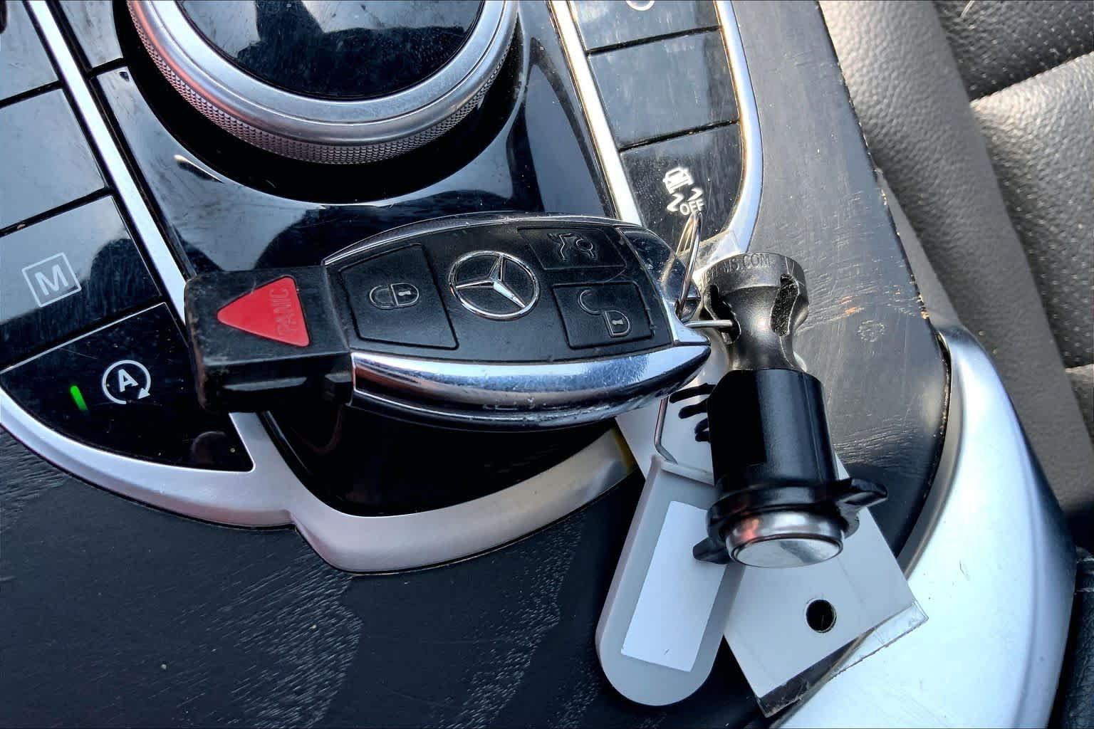 Used 2019 Black Mercedes-Benz GLC 300 image 14