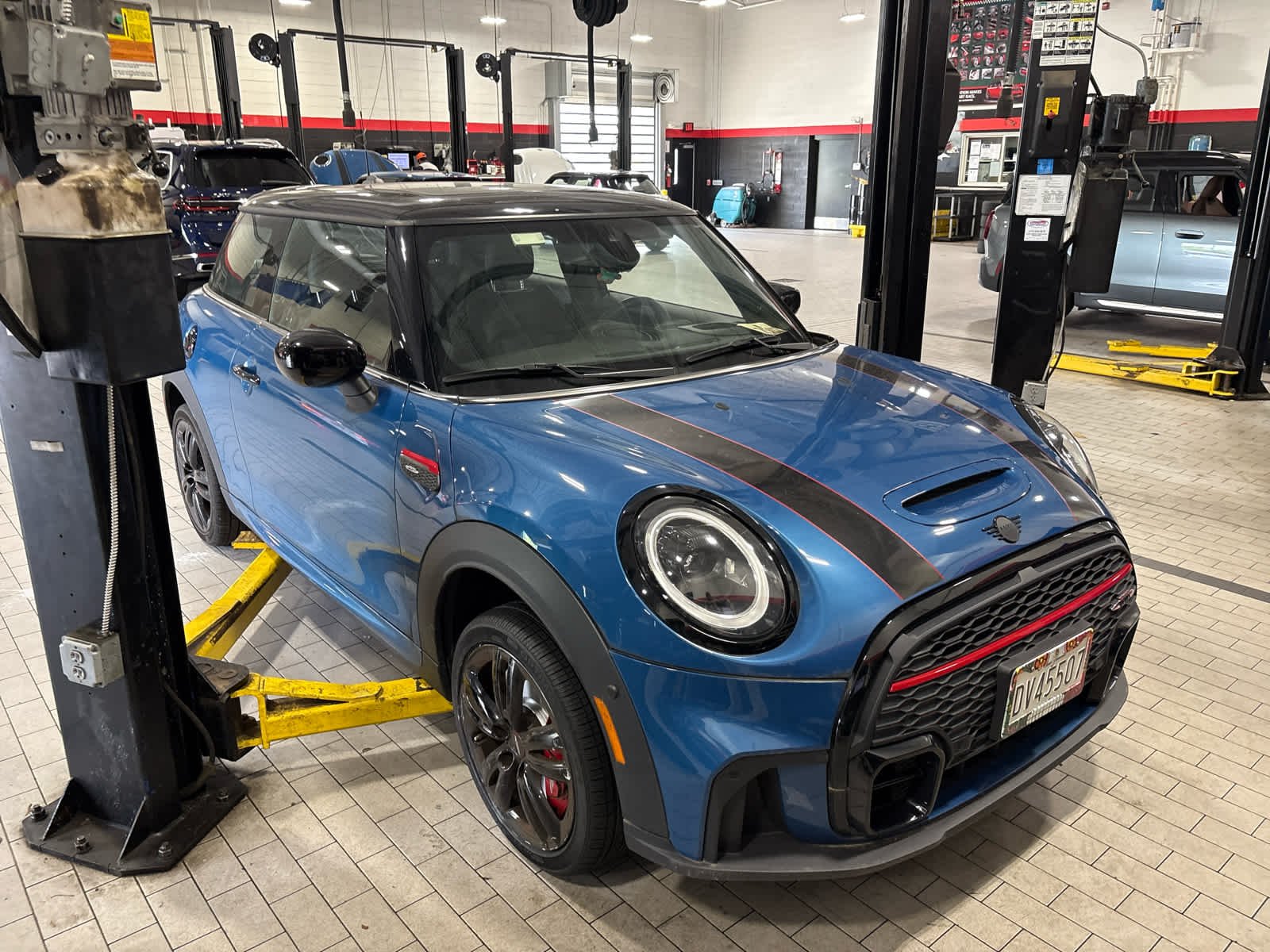 Used 2023 Island Blue Metallic MINI John Cooper Works image 14