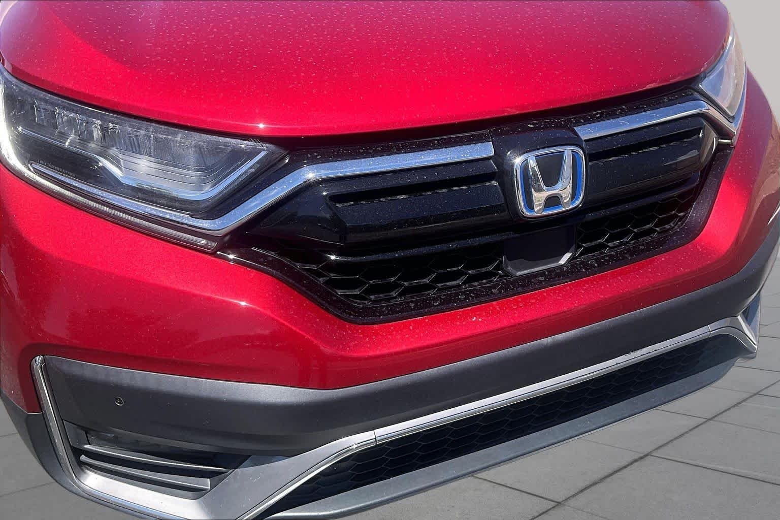 Used 2022 Radiant Red Metallic Honda Touring image 32