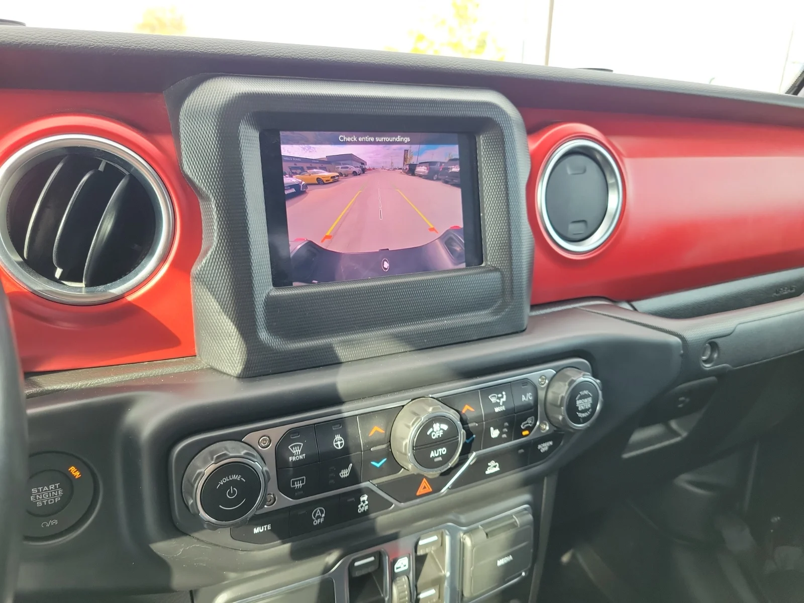 Used 2022 Gray Jeep Rubicon 4x4 image 14