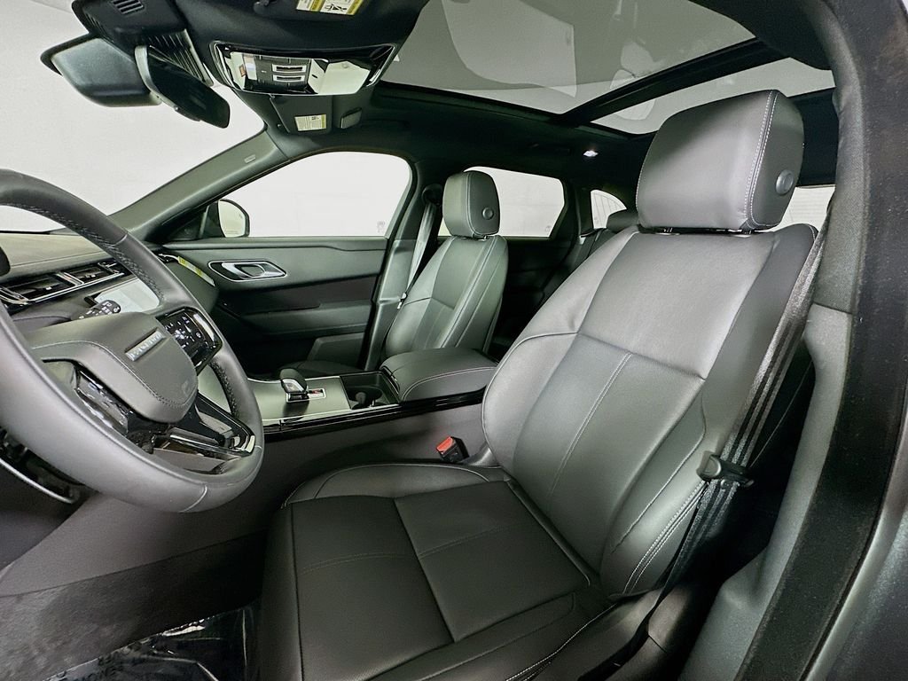 New 2026 Carpathian Grey LAND ROVER  image 11