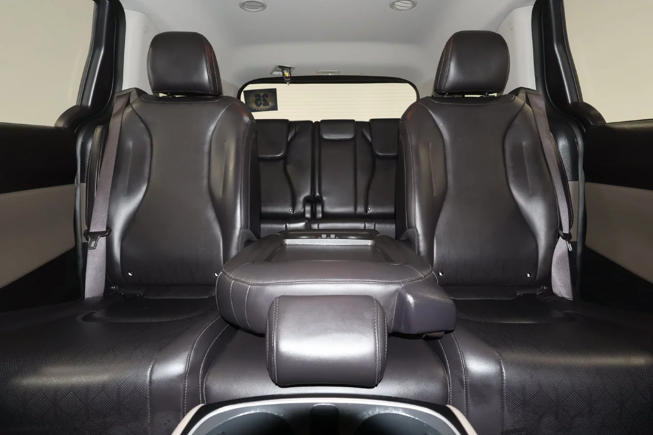 Used 2025 Red Kia LXS image 29