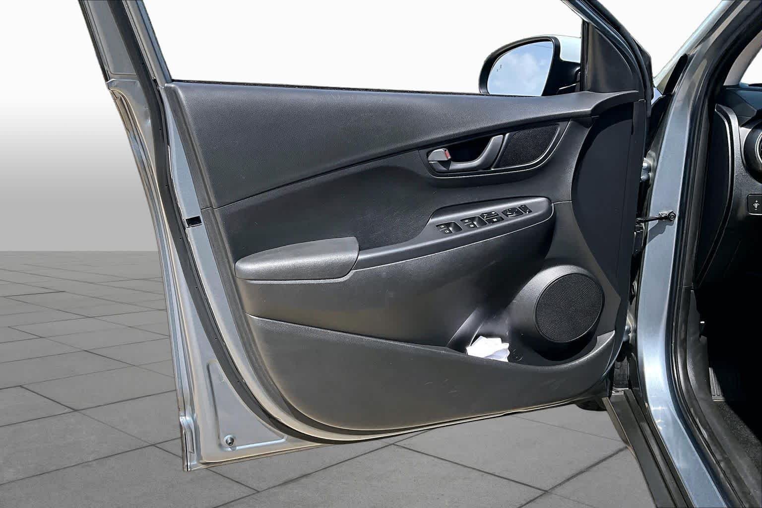 Used 2018 Sonic Silver Hyundai SEL image 20