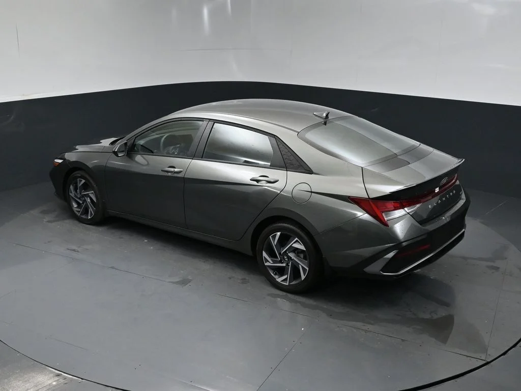 Certified Used 2025 Gray Hyundai SEL Sport image 16