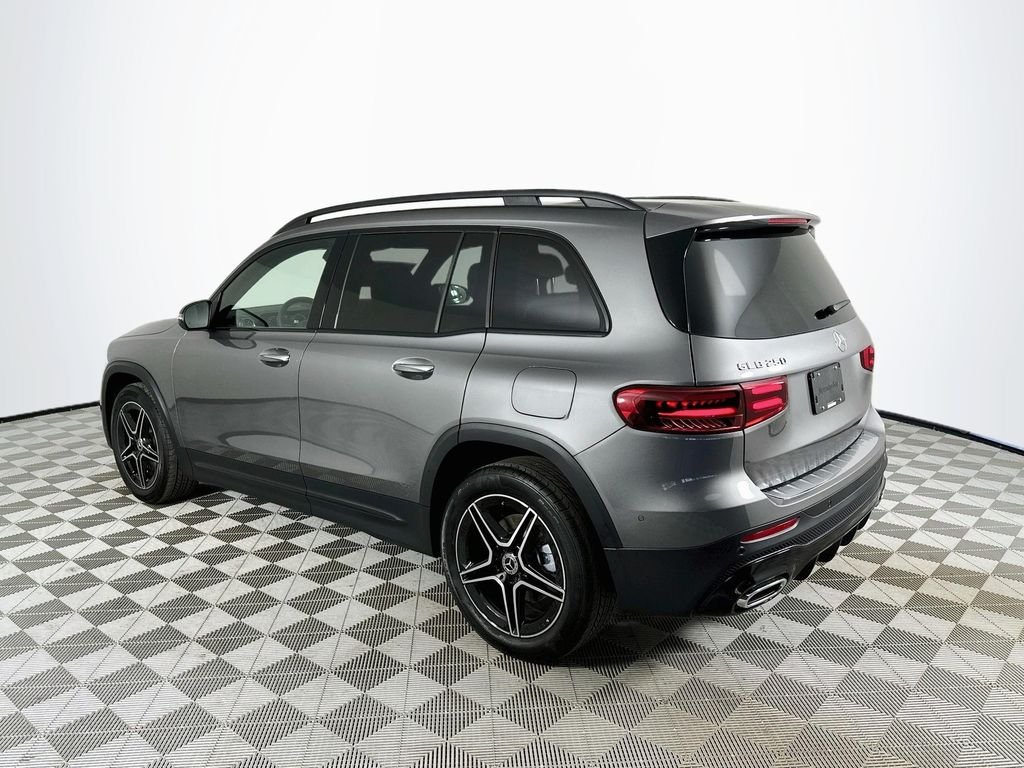 Certified Used 2026  Mercedes-Benz GLB 250 image 5
