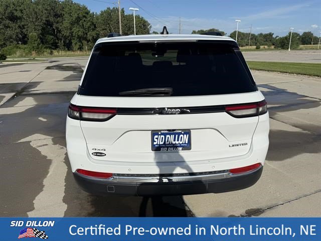 Used 2023 Bright White Clearcoat Jeep Limited image 5