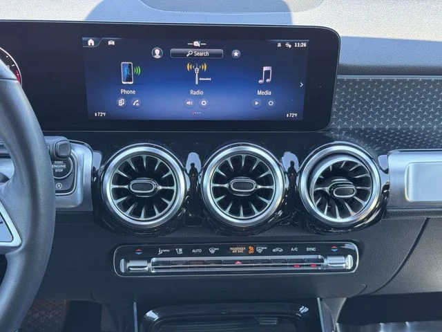Used 2024 Gray Mercedes-Benz GLB 250 image 19