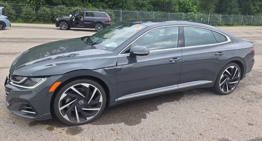 Used 2021 Gray Volkswagen 2.0T SEL Premium R-Line image 1