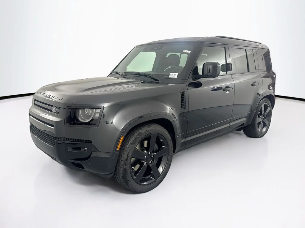 New 2026 Santorini Black Land Rover X-Dynamic SE image 1