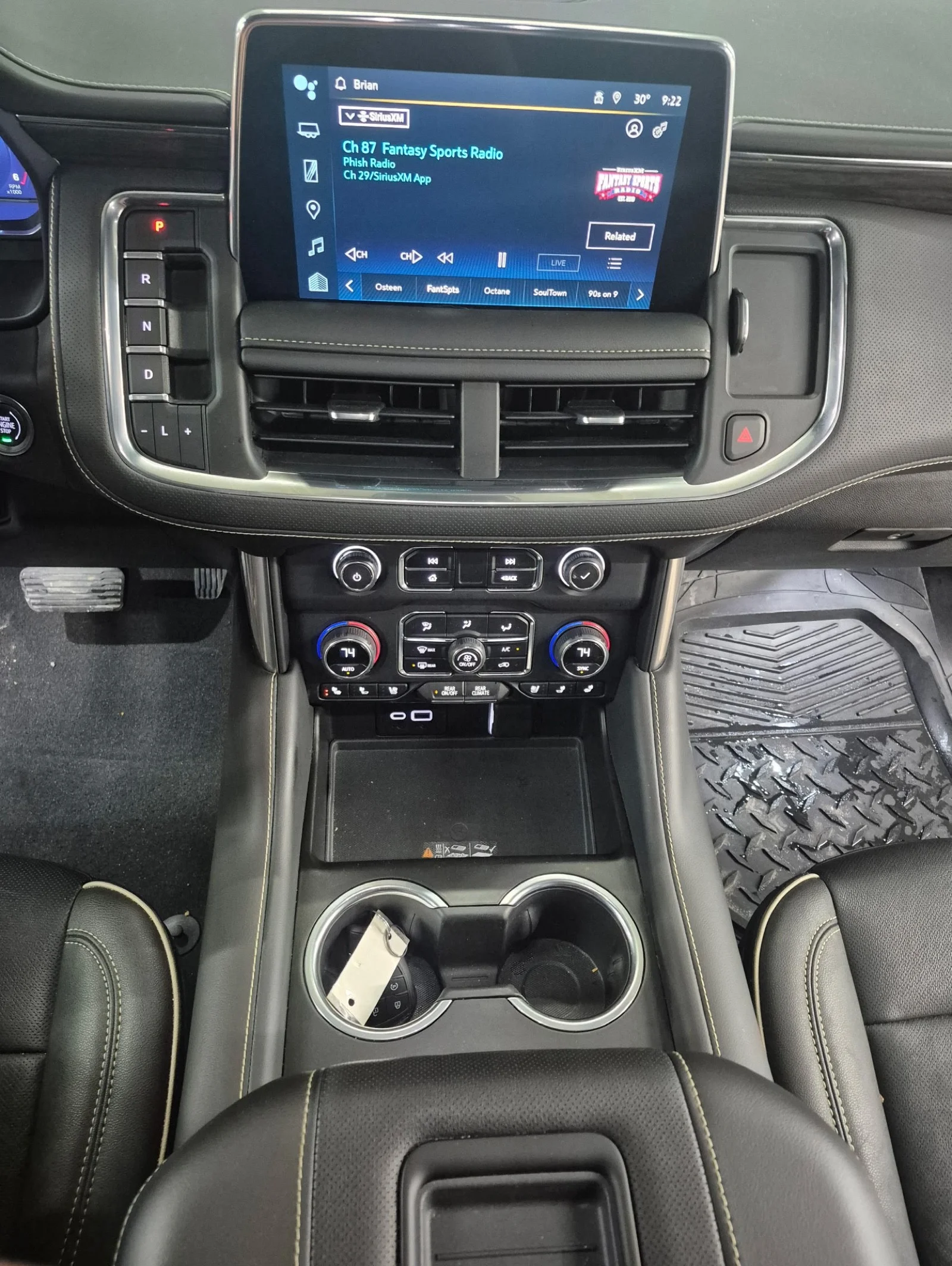 Used 2024 WHITE Chevrolet Premier image 2
