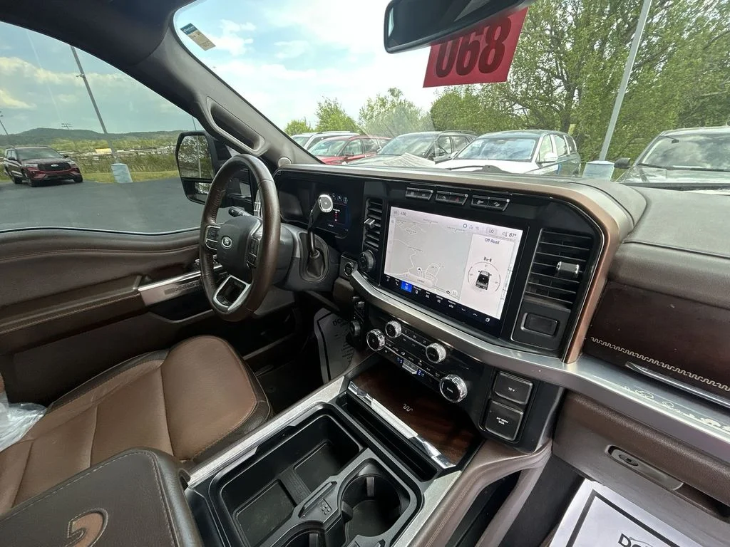 Used 2024 Brown Ford King Ranch image 11