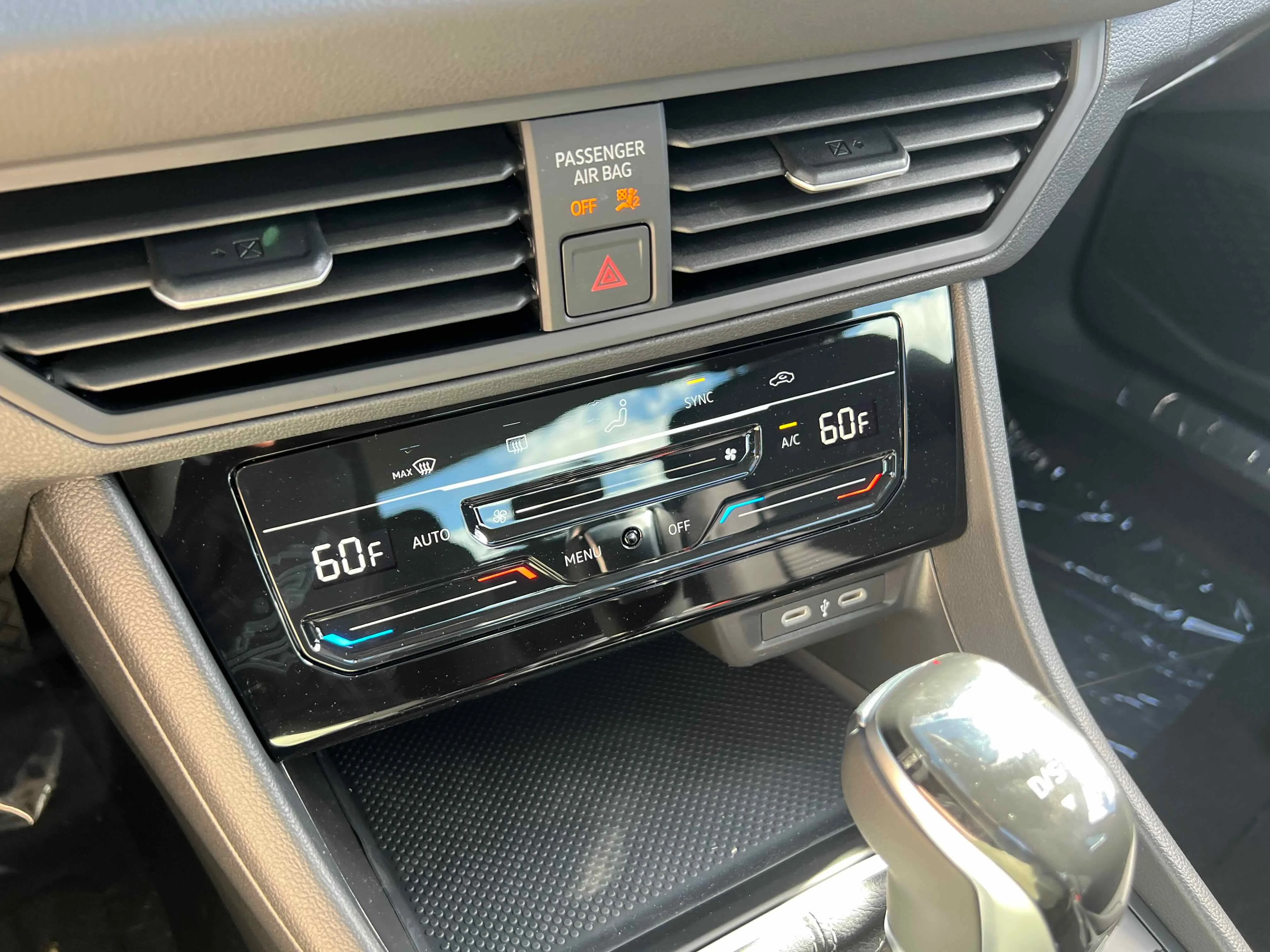 New 2026 Platinum Gray Metallic Volkswagen S image 26