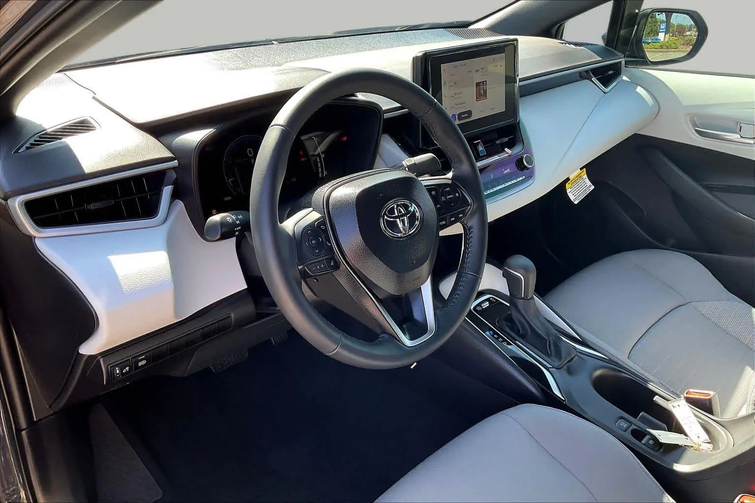 Used 2026 Underground Toyota SE image 17