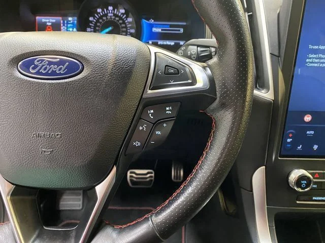 Used 2024 Silver Ford ST Line image 32