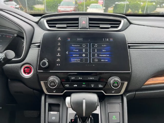 Used 2019 Platinum White Pearl Honda Touring image 22