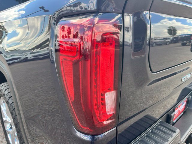 Used 2023 TITANIUM RUSH METALLIC GMC Denali image 7