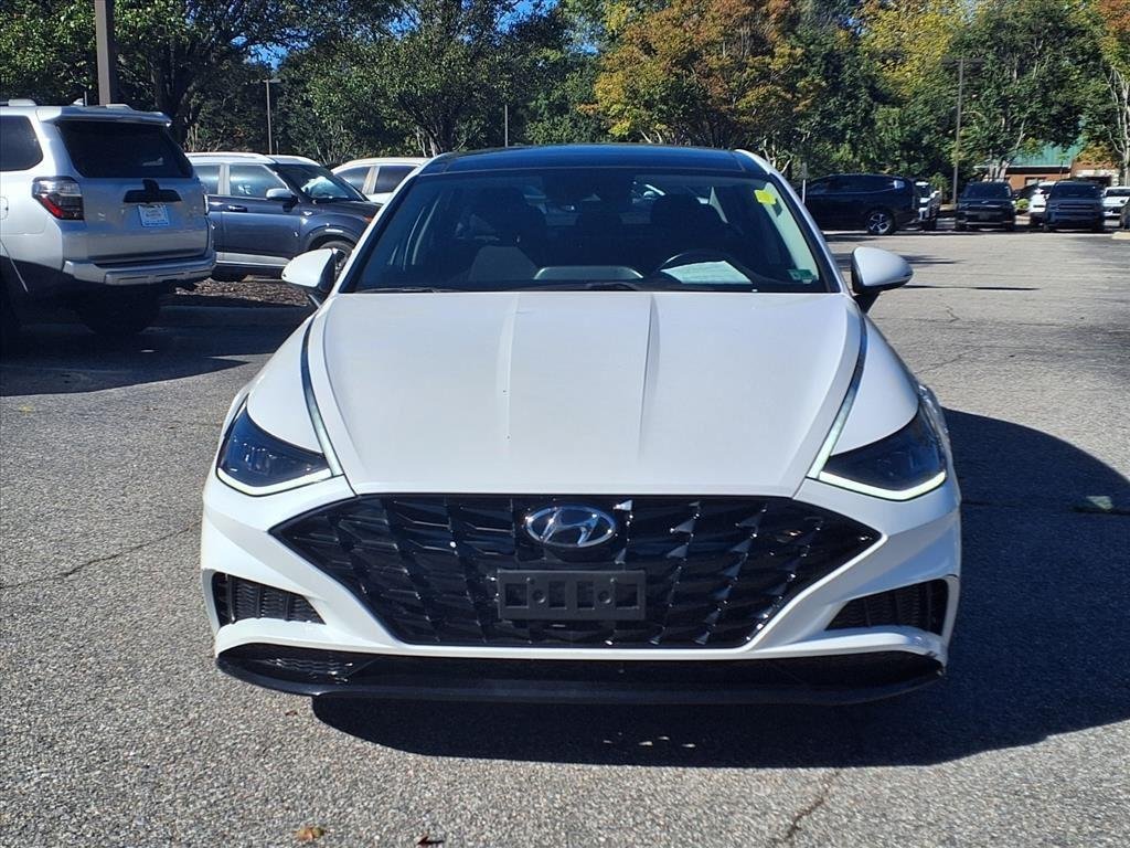 2022 Hyundai Sonata SEL photo 2