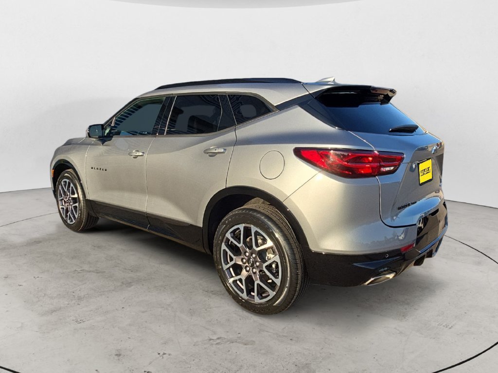 2025 Chevrolet Blazer RS - Photo 11
