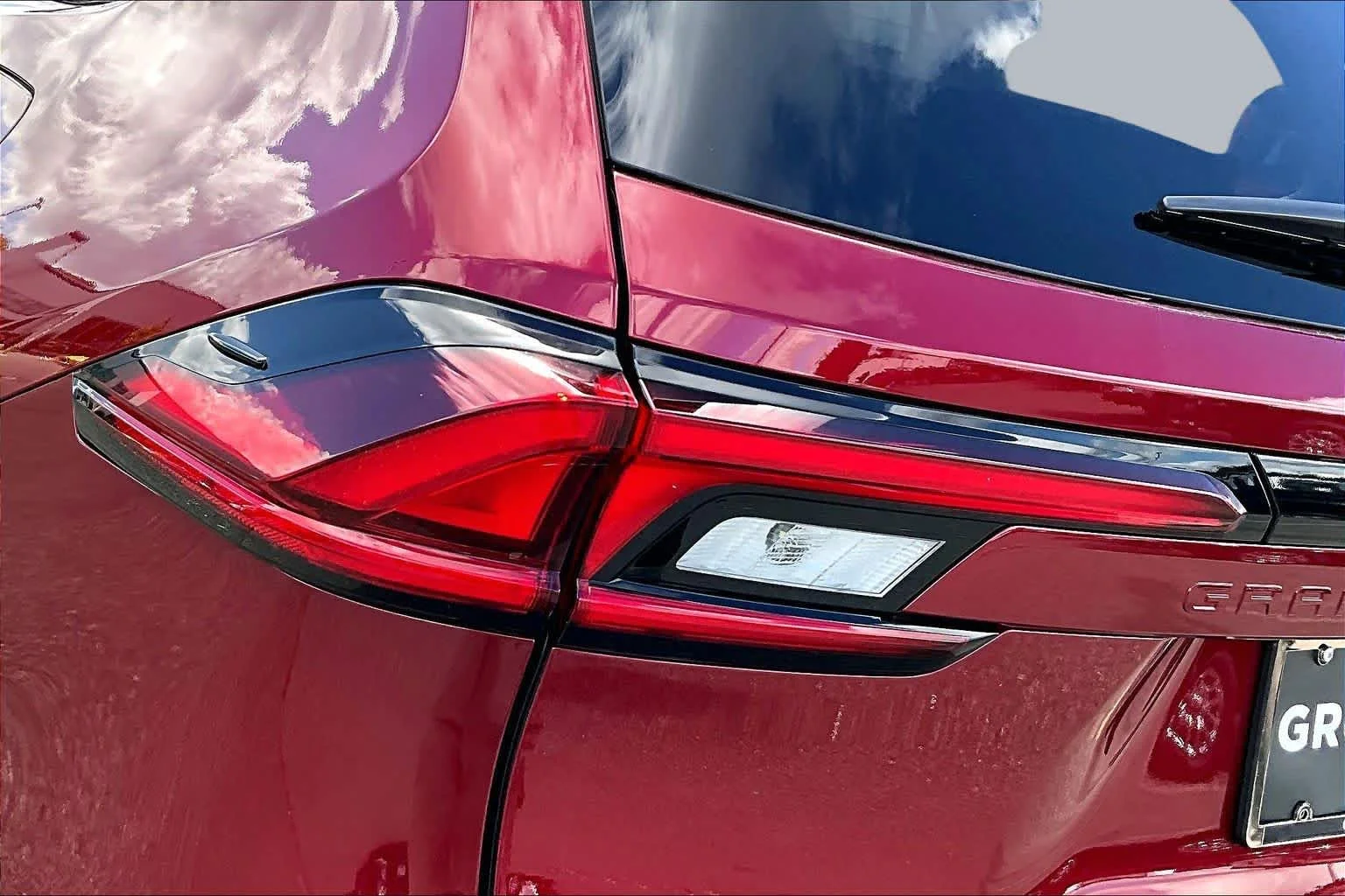 New 2026 Ruby Flare Pearl Toyota Platinum image 14