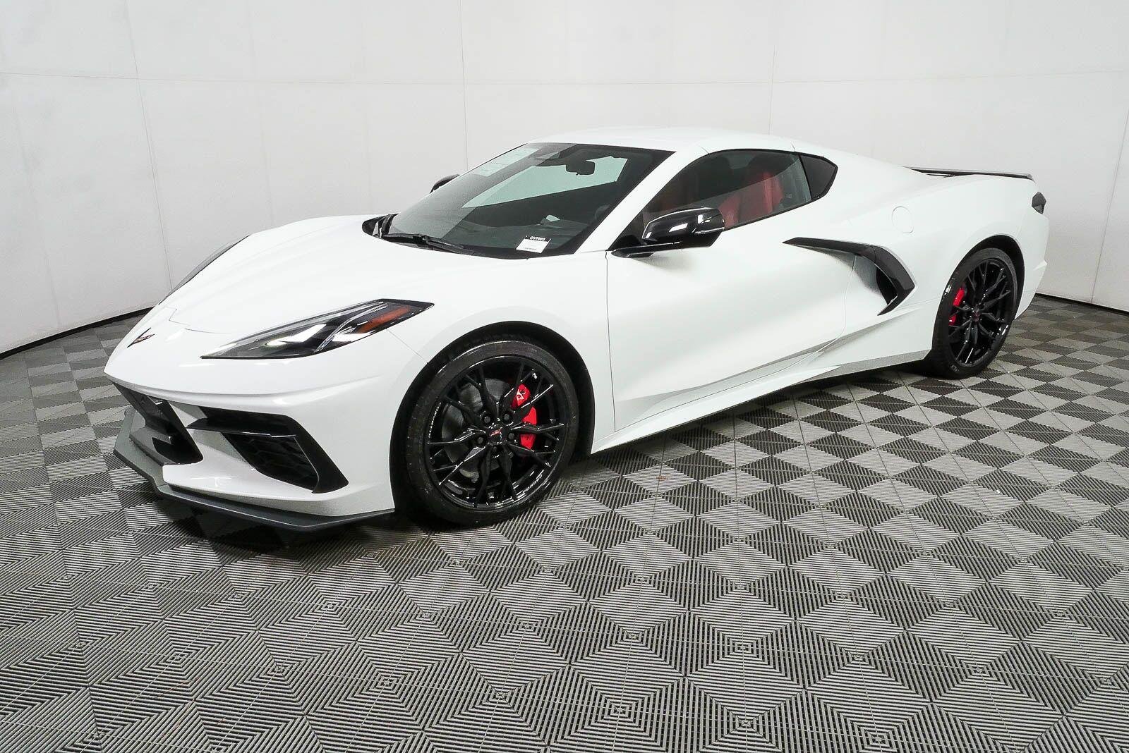 New 2027 Arctic White Chevrolet 1LT image 24