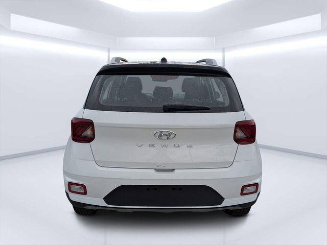 New 2025 White Hyundai Limited image 4