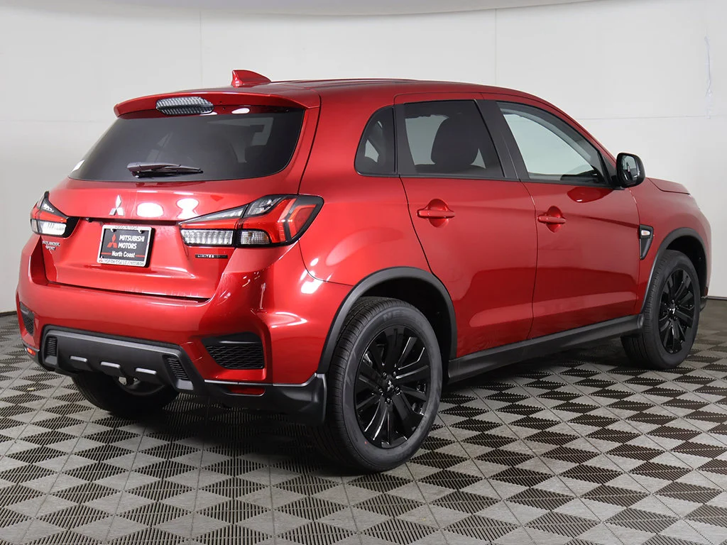 New 2027 Red Mitsubishi 2.0 LE 2WD image 7