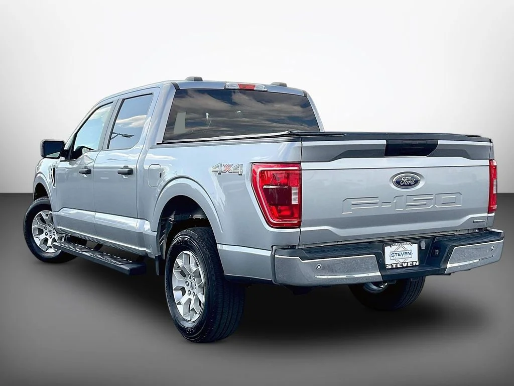 Used 2023 Silver Ford XLT image 4
